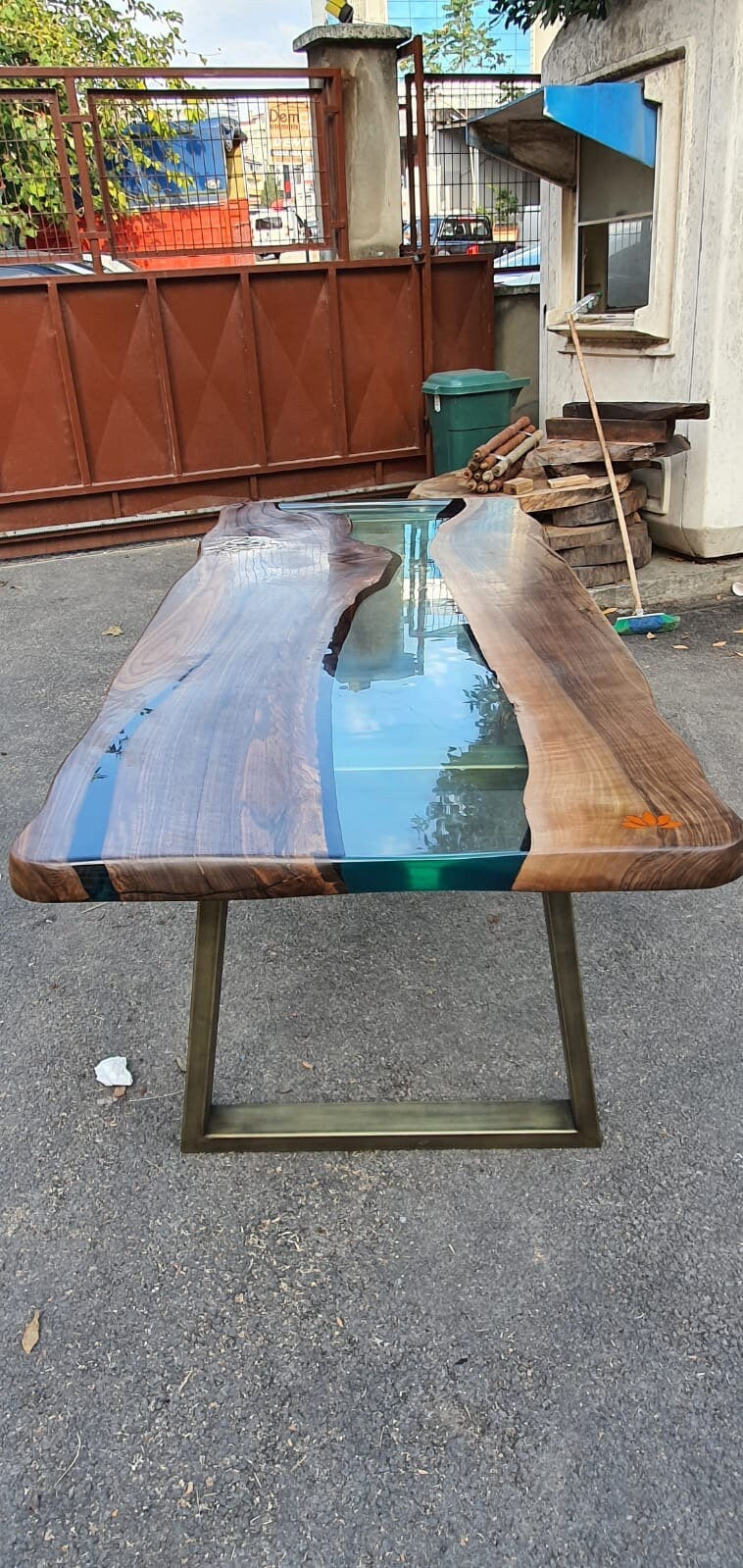 Handmade Epoxy River, Custom 84” x 36” Walnut Clear Table, Epoxy River Dining Table, Live Edge Table, Unique Resin Table, Order for Daliza