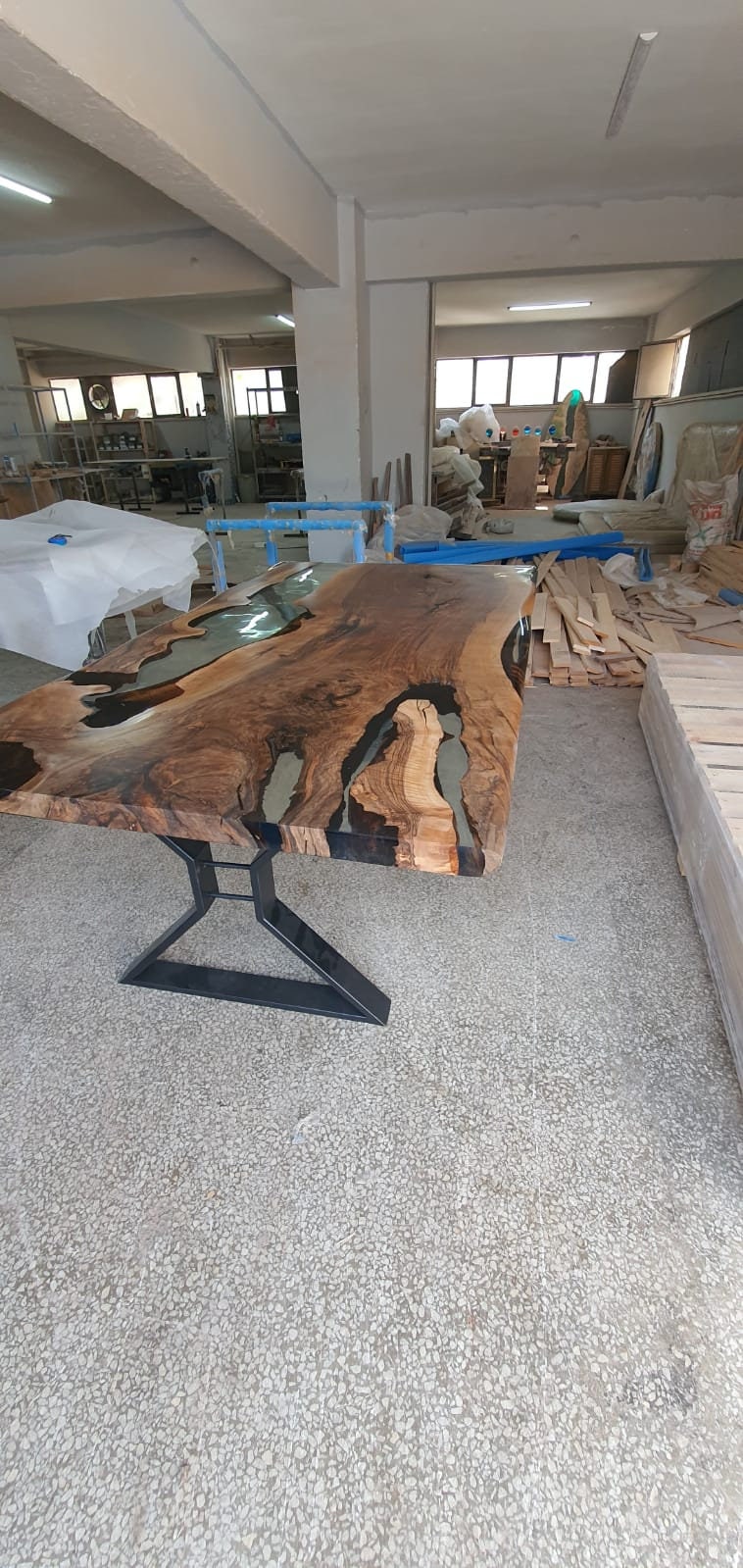 Custom Epoxy Resin Table, Custom 72" x 42" Walnut Table, Epoxy Wood Table, Resin Clear Table, Walnut Dining Table, Clear Epoxy Table Tampa