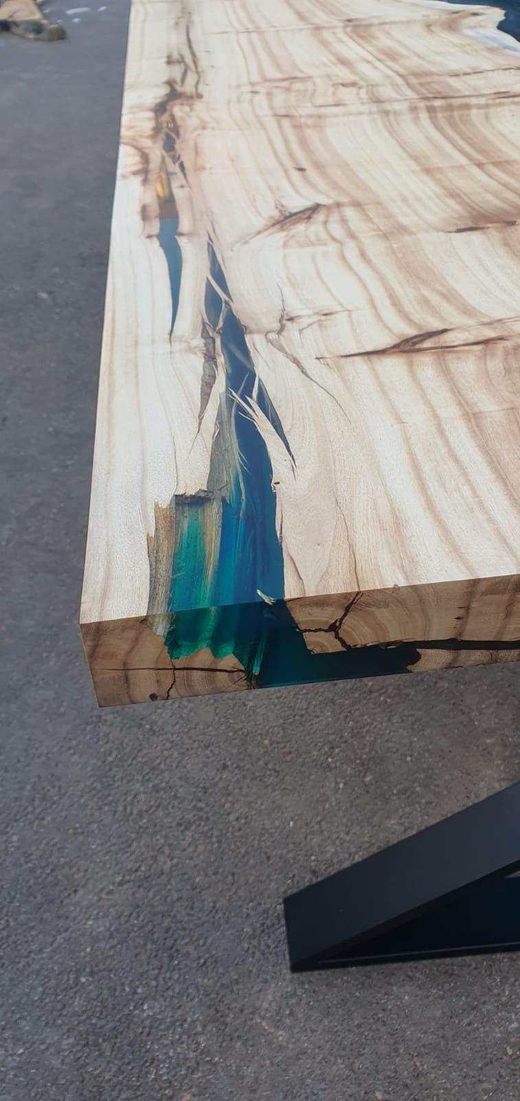 Poplar Table, Epoxy Resin Table, Live Edge Table, River Table, Custom 96” x 42” Poplar Wood Blue Table, Epoxy Dining Table, Custom Table