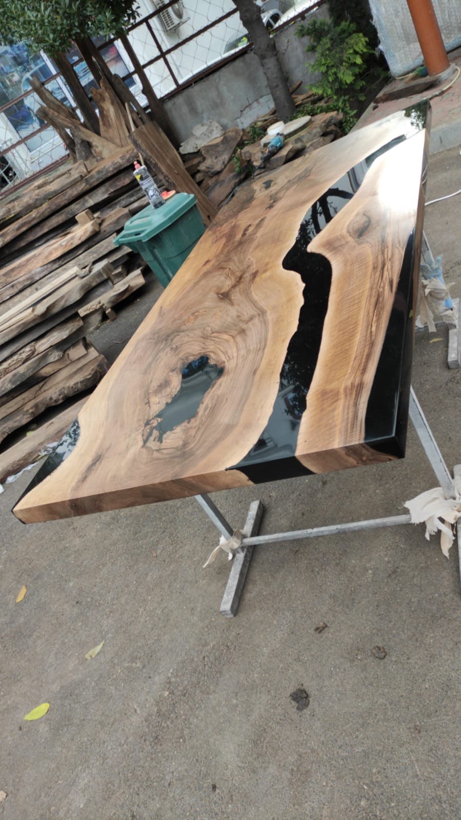 Walnut Dining Table, Epoxy Dining Table, Epoxy Resin Table, Custom 84” x 36” Walnut Black Table, Epoxy Dining Table for Doug