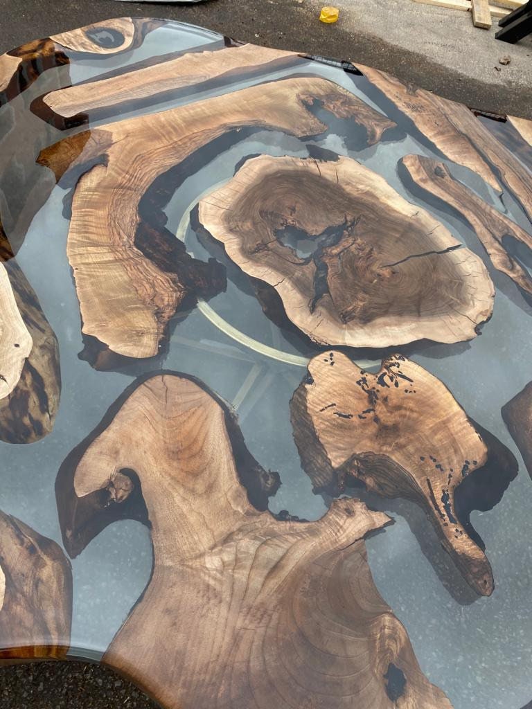 Round Dining Table, Custom 60” Diameter Round Walnut Table, Clear Epoxy Table, Epoxy Resin Table, Custom  Order for Brenne