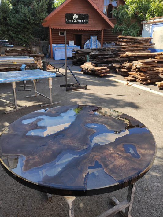 Round Dining Table, Epoxy Coffee Table, Custom 50” Diameter Round Table, Walnut Wood Smokey Gray Table, Epoxy Resin Table, Order for Bella