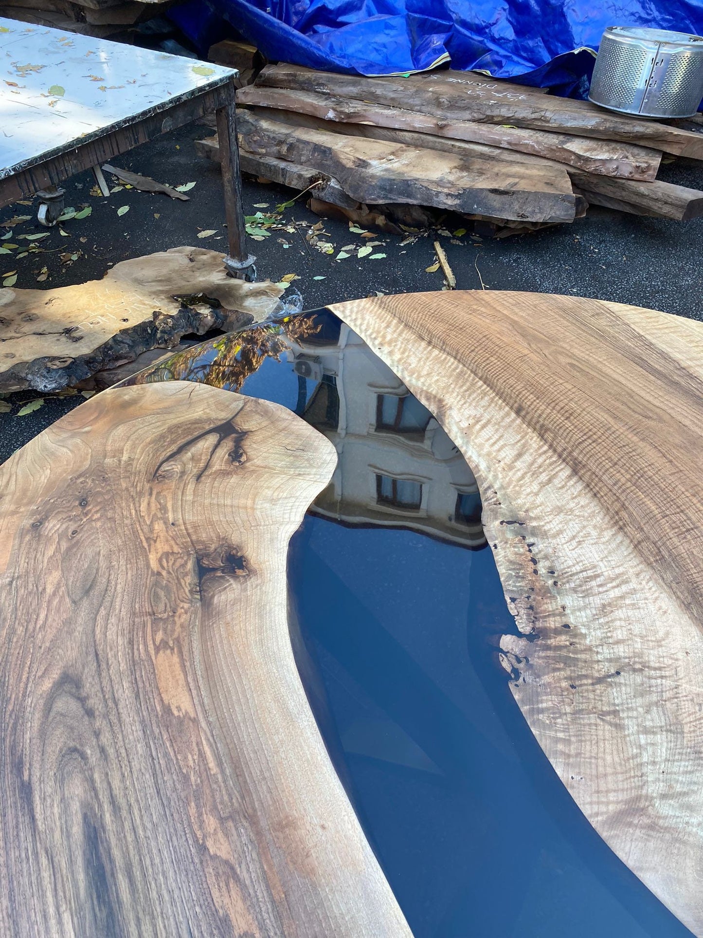 Epoxy Coffee Table, Epoxy Table, Epoxy Dining Table, Custom 64” Diameter Round Table, Walnut Wood Clear Epoxy Table, Order for Leslie E