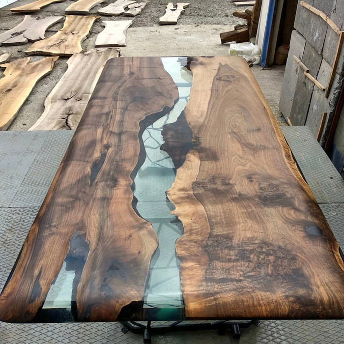 Custom Epoxy Resin River Table, Solid Walnut Wood Dining Table, Handmade Ultra Clear Epoxy Furniture for Your Home, Large Wooden Table