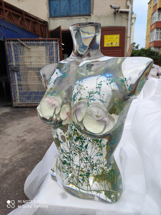 Epoxy Resin Sculpture, Sculpture Art, Female Sculpture, Body Sculpture, Handmade Sculpture, Clear Epoxy, Dried Flowers, Epoxy Art