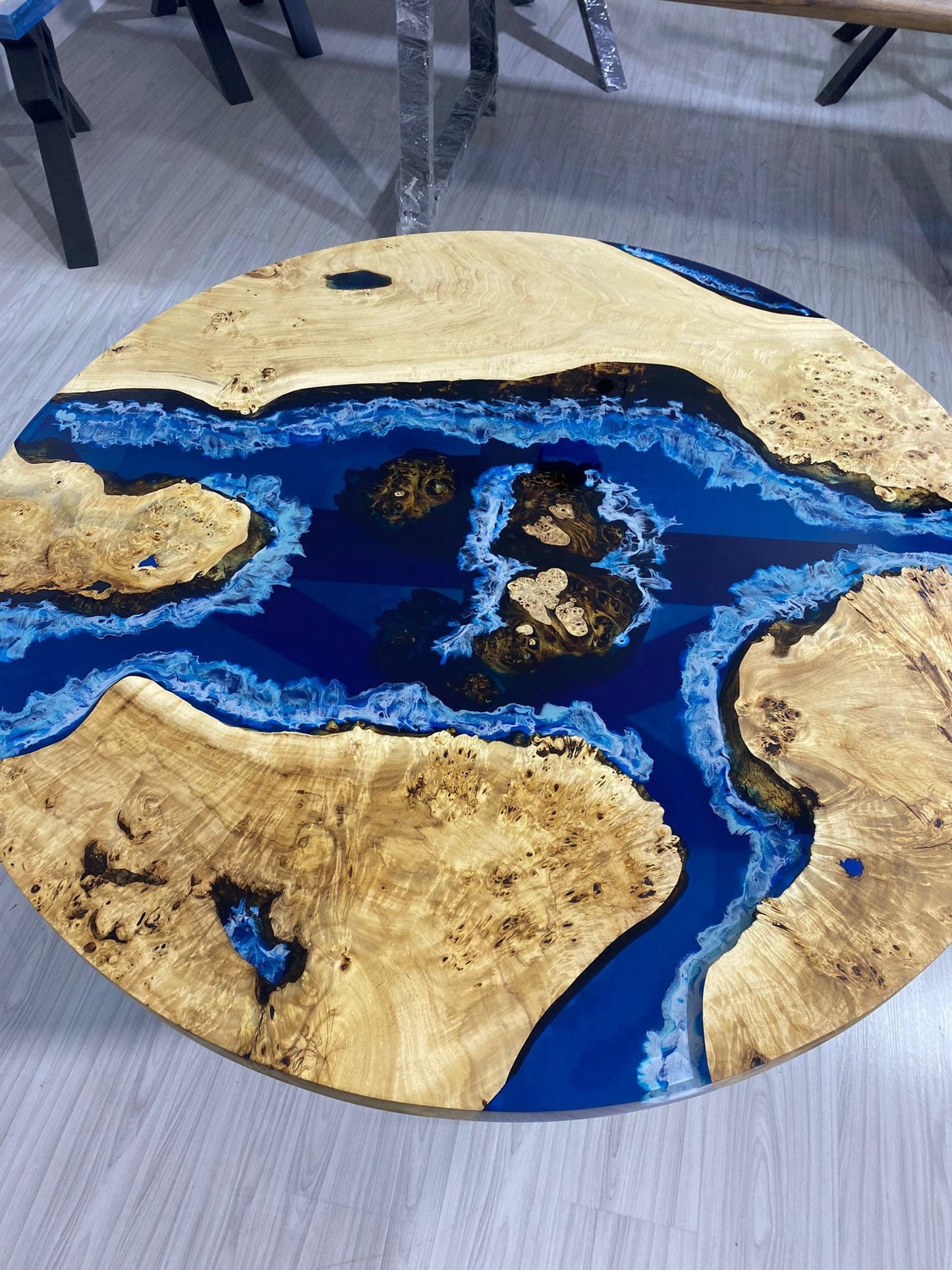 Ocean Table, Ocean Round Table, Custom 48" Round Poplar Ocean Deep Blue with Ocean Waves Table, Epoxy River Dining Table, Order for Marci