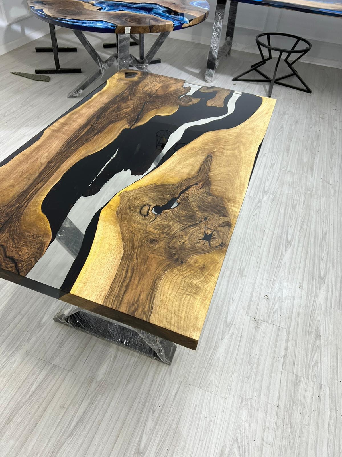 Live Edge Table, Epoxy Resin Table, Custom 48” x 30” Walnut Table, Clear Epoxy Table, River Dining Table, Custom Order for Kendra