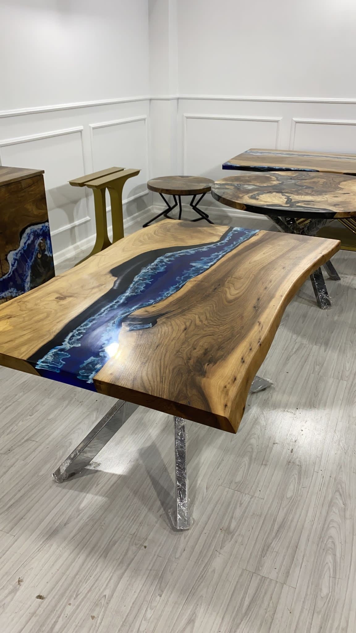 Handmade Epoxy Table, Epoxy Dining Table, Epoxy Resin Table, Custom 60” x 36” Walnut Blue Table, Epoxy River Dining Table, Order for T