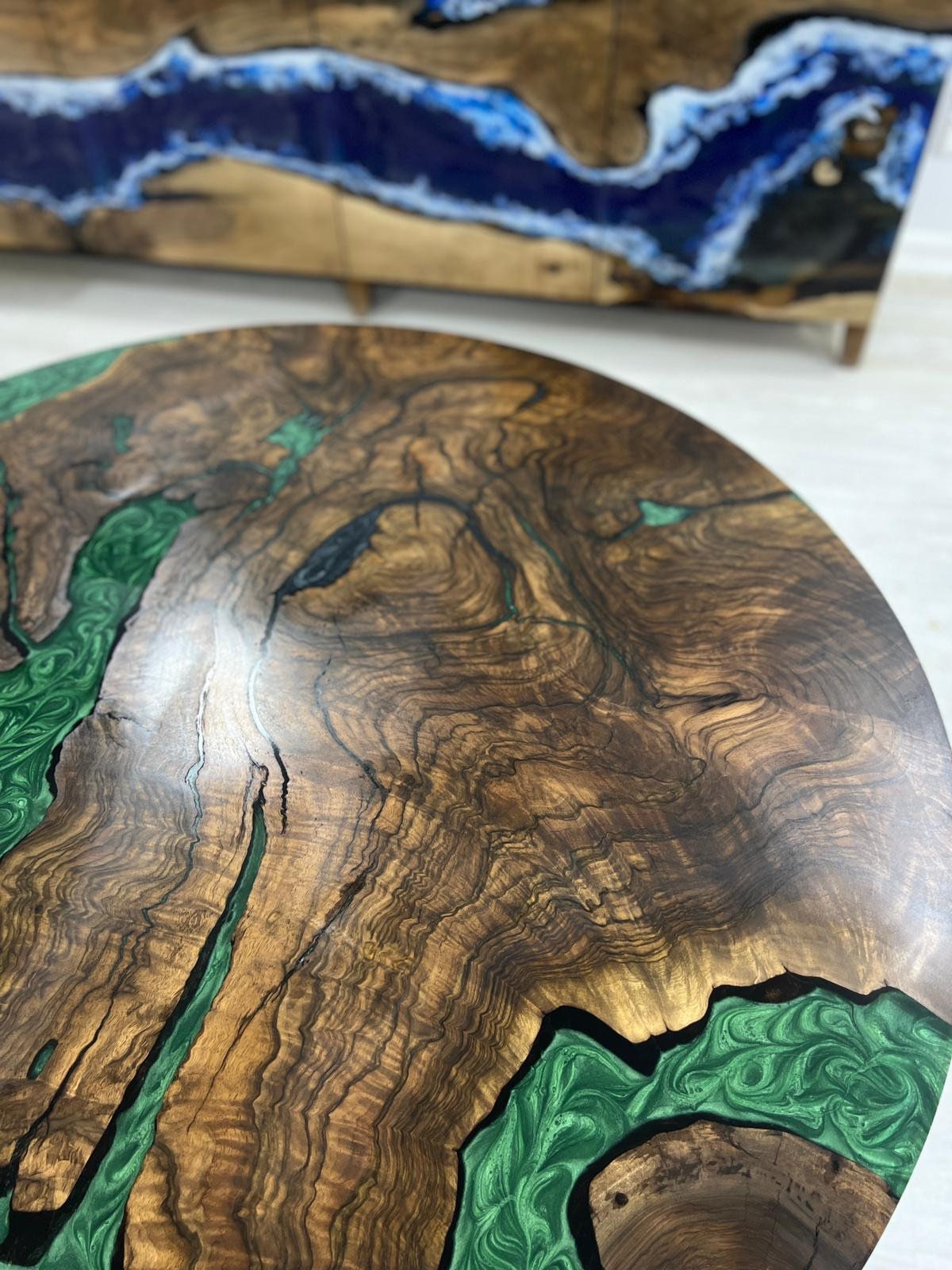 READY TO SHIP Epoxy Table, Emerald Green Epoxy Dining Table, Walnut Epoxy River Table, Custom 42” Round Walnut Epoxy Amethys Stone Table