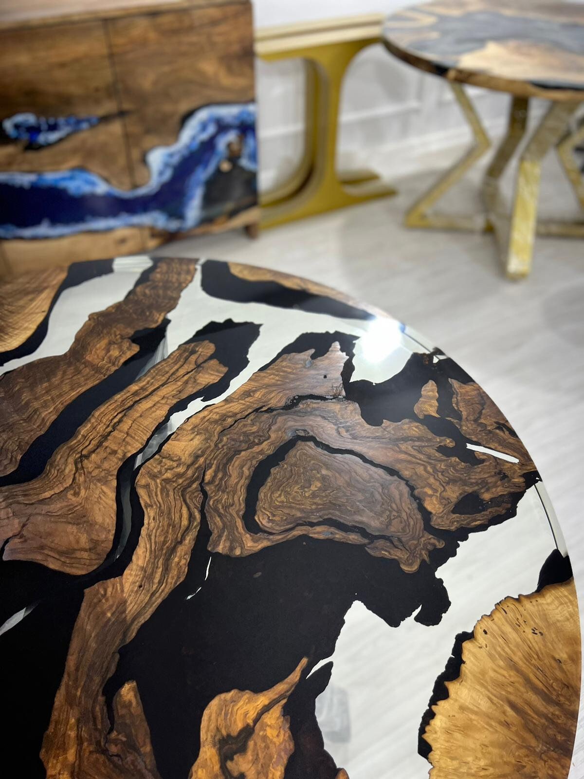 Epoxy Coffee Table, Epoxy Dining Table, Epoxy Resin Table, Custom 40” Diameter Round Walnut Wood Clear Epoxy Table Order for Deborah