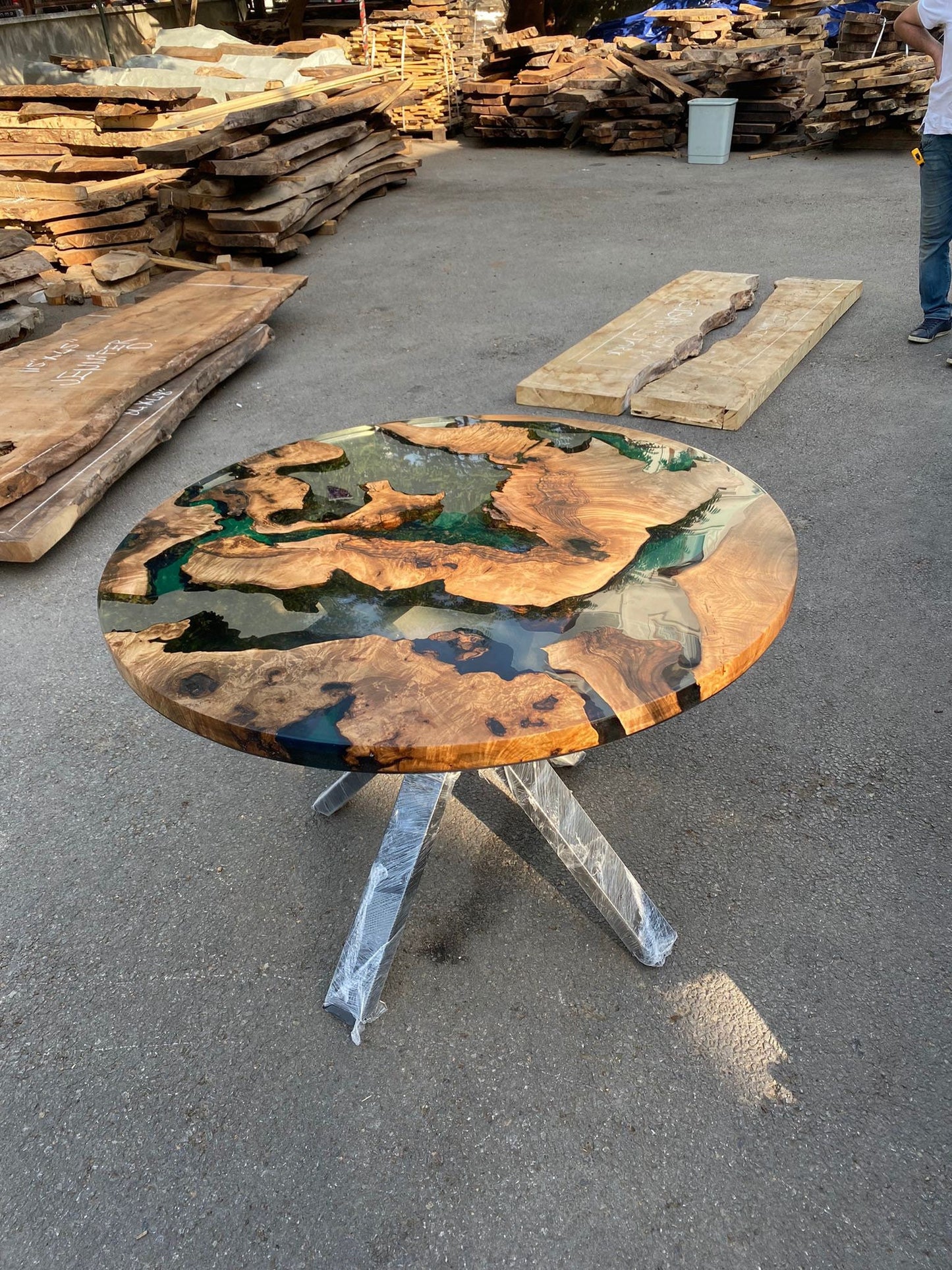 Epoxy Table, Epoxy Dining Table, Walnut Epoxy Round Dining Table, Custom 42” Round Walnut Wood Clear and Green Epoxy Table Order for Katie