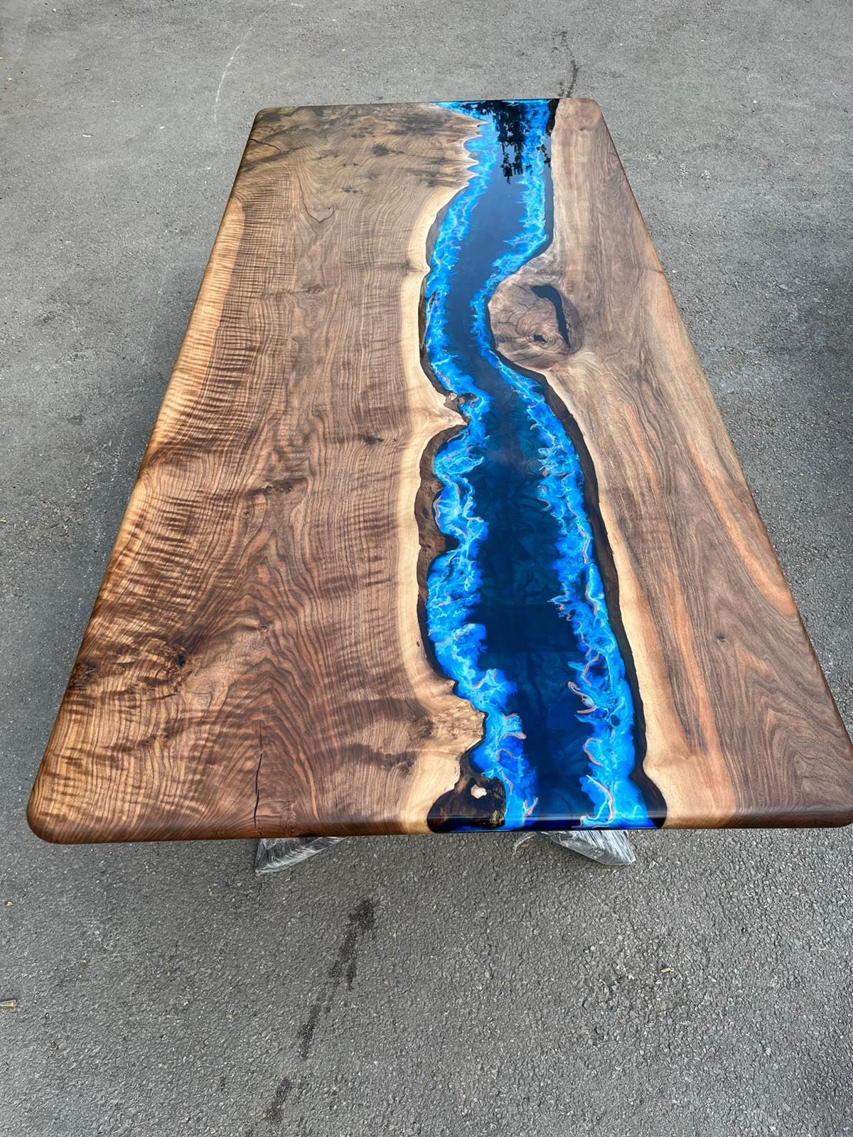 Epoxy Dining Table, Custom 96” x 40” Walnut Blue, Turquoise, Green Table, Live Edge Table, Epoxy Conference Table, River Table, for Pat