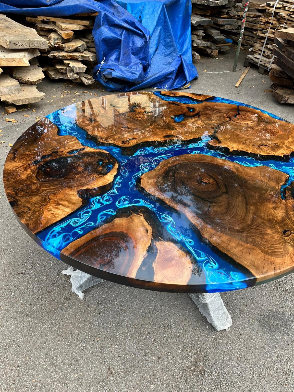 Custom 60” Diameter Round Table, Walnut Wood Ocean Shiny Blue with Waves Table, Epoxy Dining Table, Wooden Table, for Danielle J