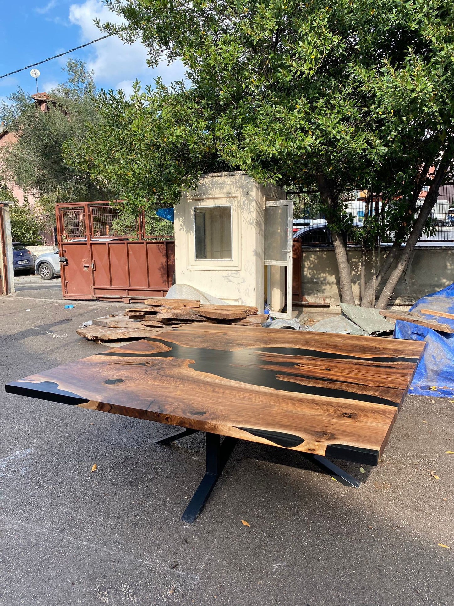 Walnut Dining Table, Epoxy Dining Table, Epoxy Resin Table, Custom 84" x 84" Walnut Black Table, Epoxy River Table Order for Rolando J