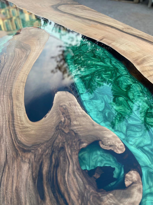 Epoxy Resin Desk, Custom 90” x 40” Walnut Emerald Green Epoxy River Dining Table Order for Arlenebury