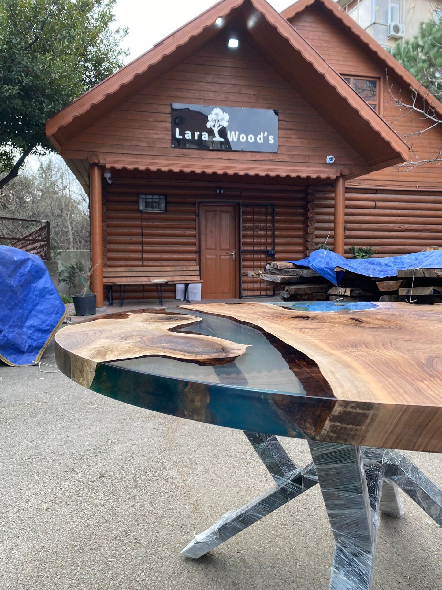 Round Dining Table, Custom 60” Diameter Round Table, Walnut Clear Epoxy Table, Epoxy Resin Table, Custom Order for Garrett B