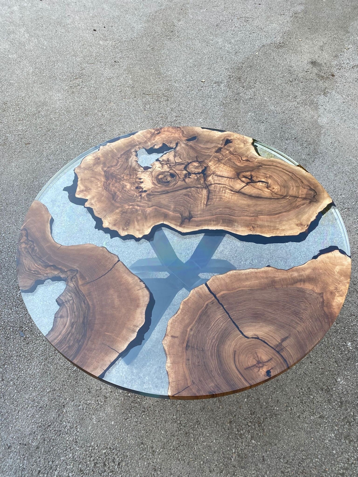 Round Epoxy Dining Table, Custom 50” Diameter Round Table, Walnut Wood ...