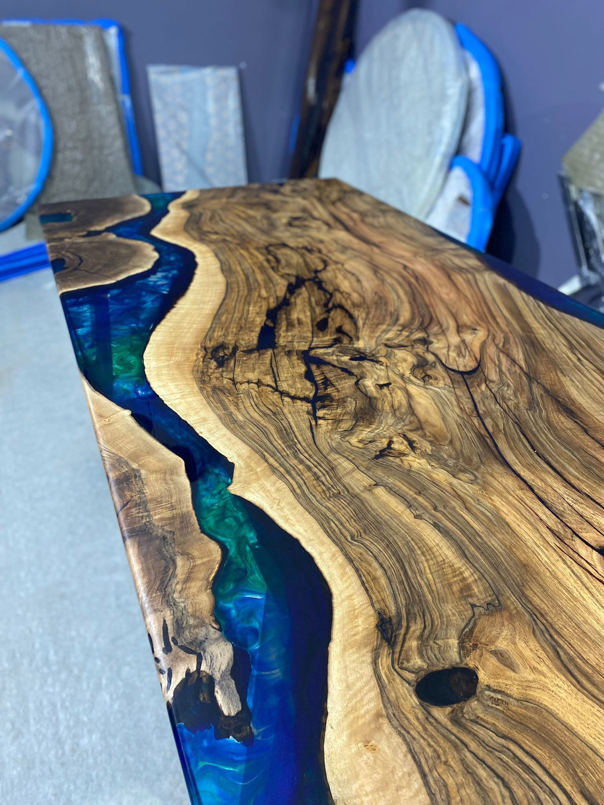 Apoxy Resin Table, Blue River Live Edge,Coffee Bar Table, Dining Sofa  Centre Table, Natural Wood Table